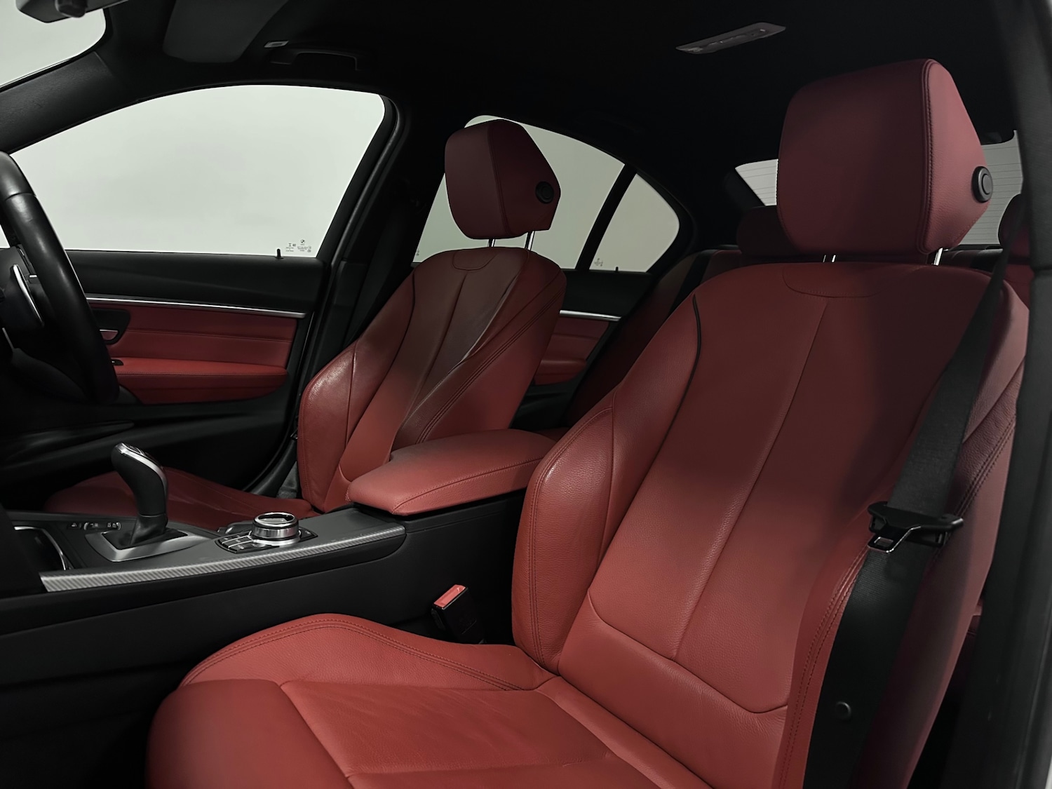 Used BMW 3 Series 2018 for sale - 77789208: Photo 24