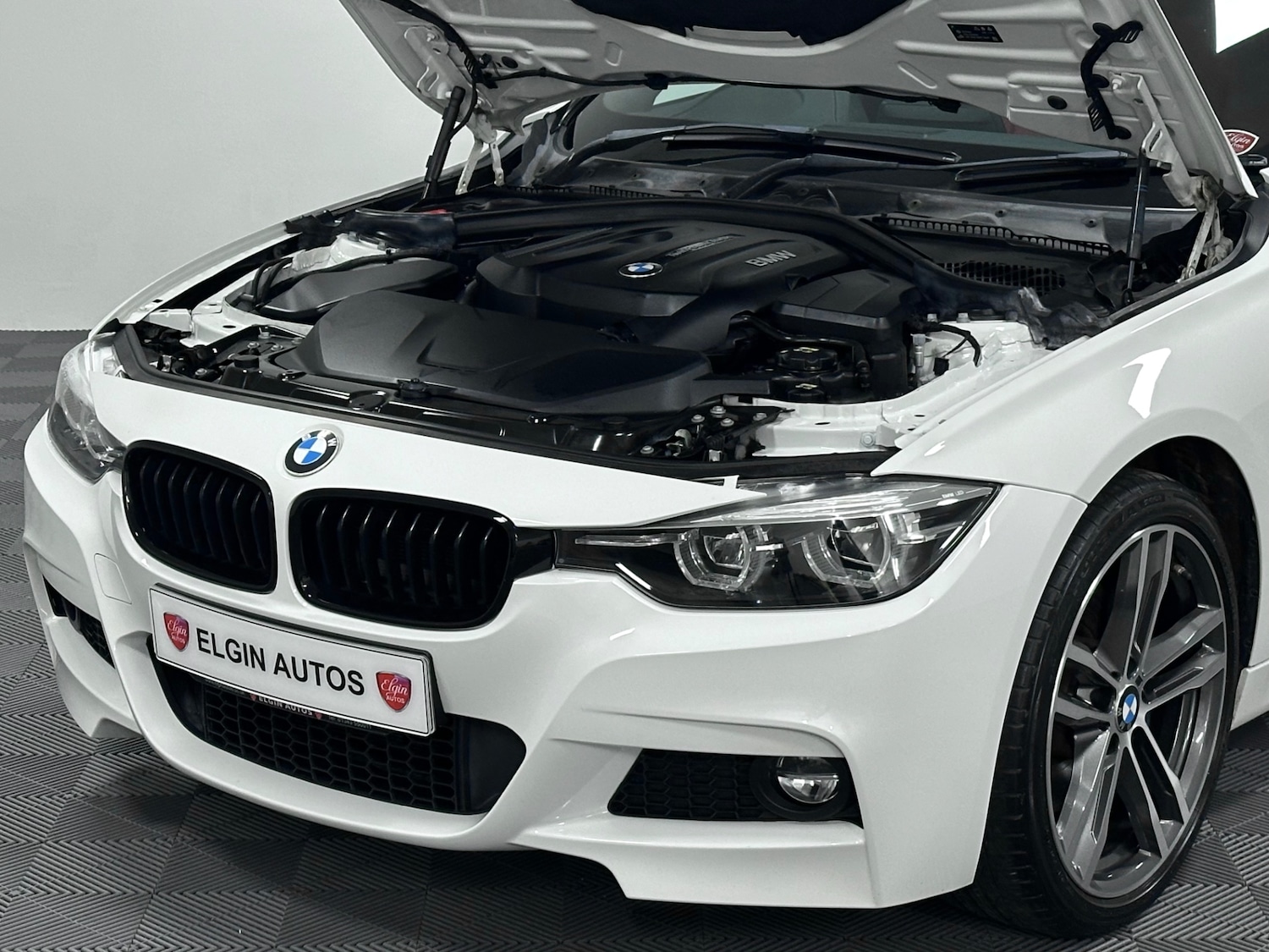 Used BMW 3 Series 2018 for sale - 77789208: Photo 31