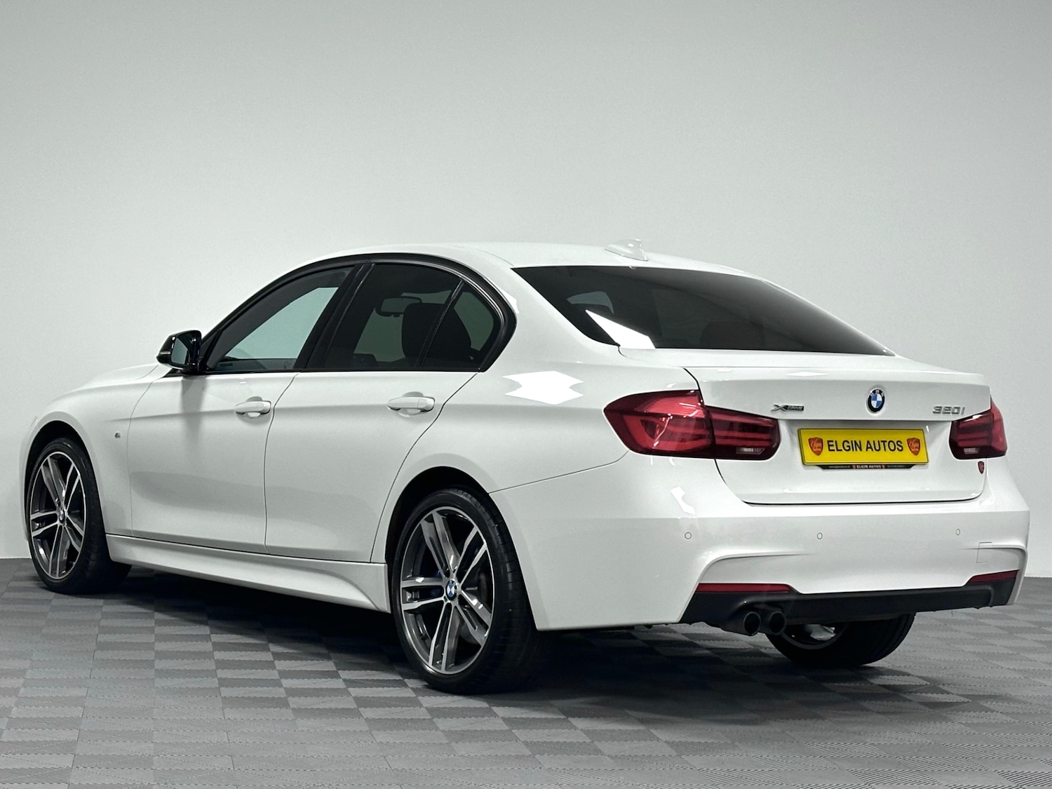 Used BMW 3 Series 2018 for sale - 77789208: Photo 6