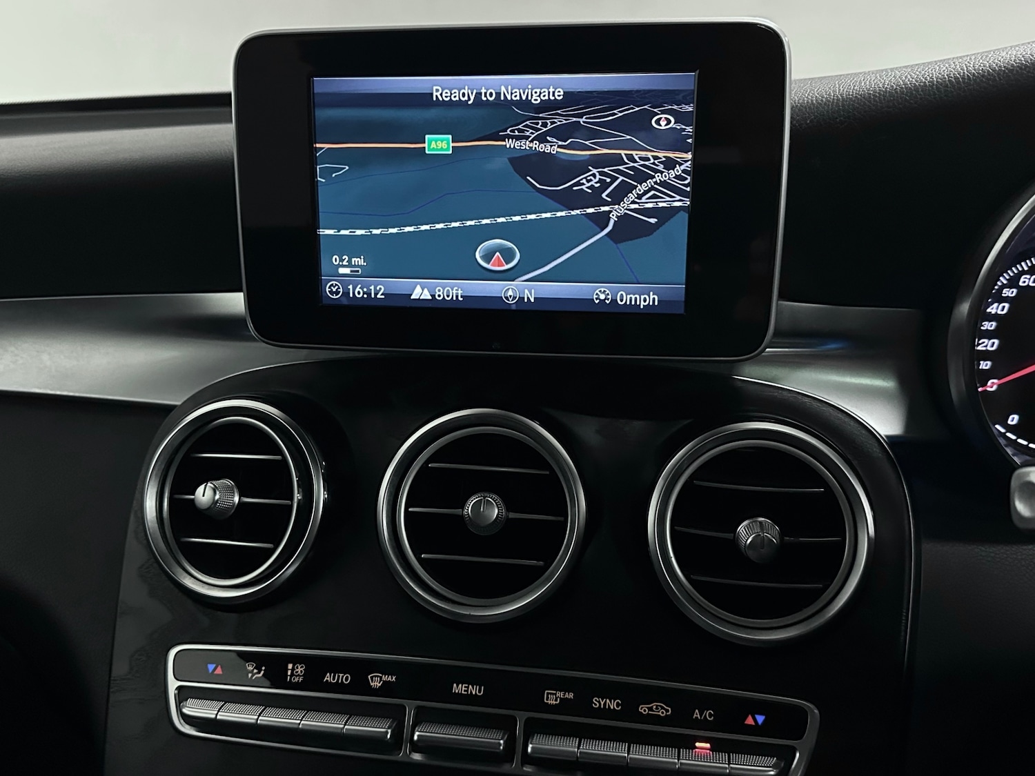 Used Mercedes-Benz GLC 2019 for sale - 77260923: Photo 18