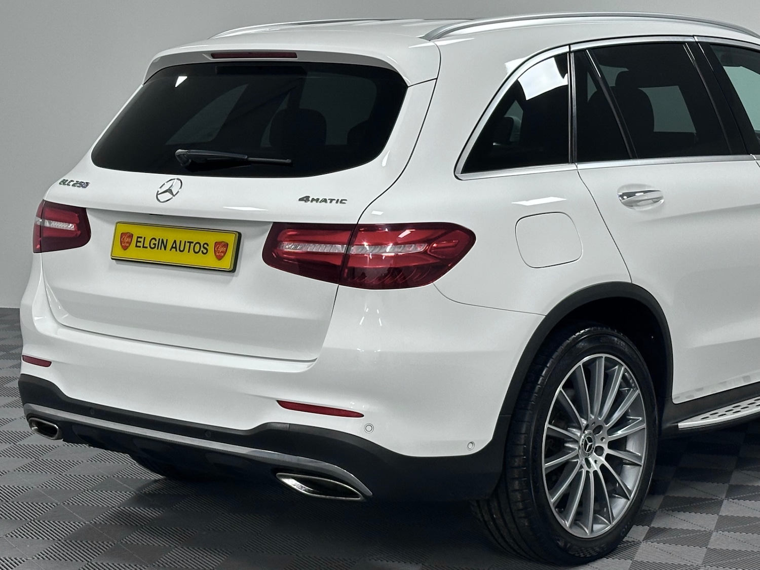 Used Mercedes-Benz GLC 2019 for sale - 77260923: Photo 30