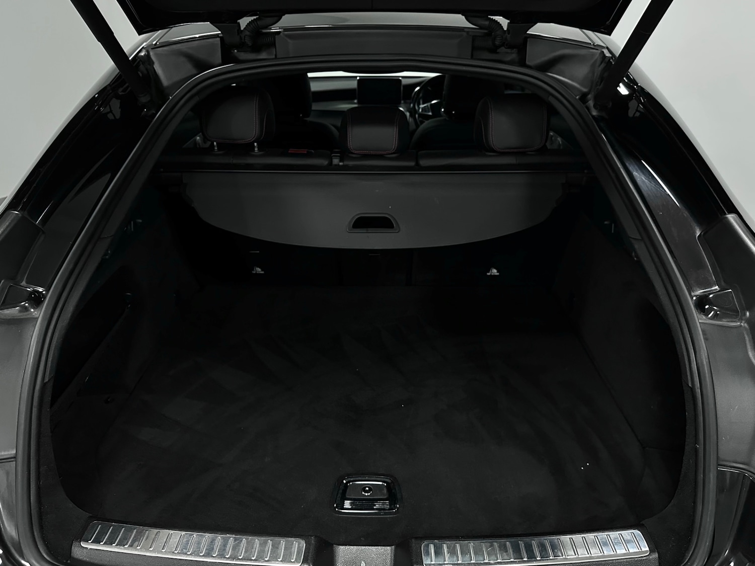 Used Mercedes-Benz GLC 2018 for sale - 78190705: Photo 30