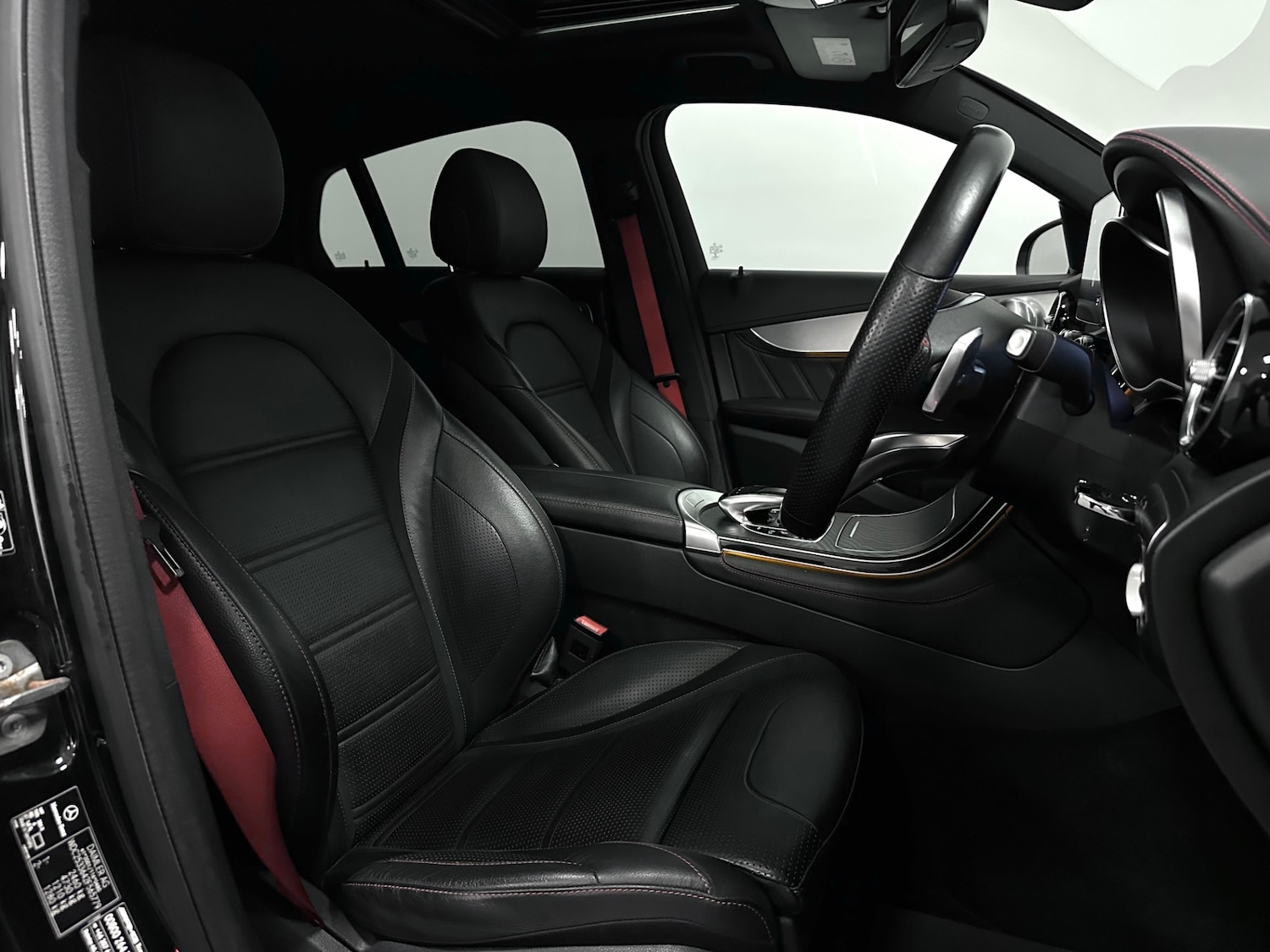 Used Mercedes-Benz GLC 2018 for sale - 78190705: Photo 5