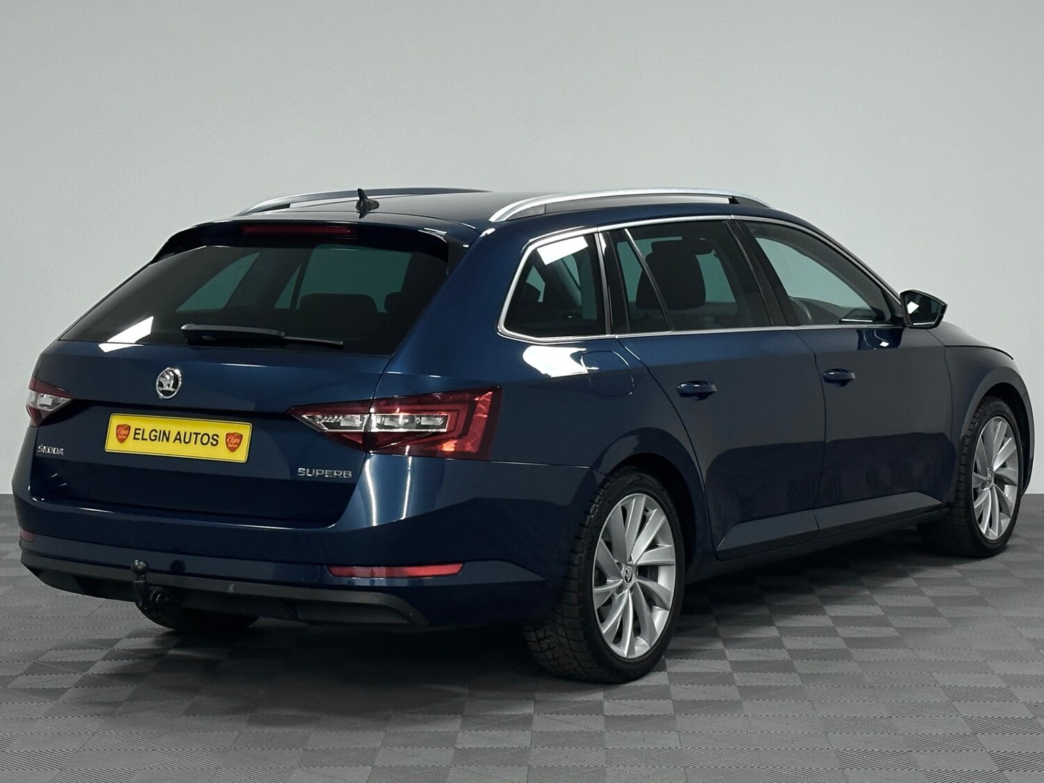 Used Skoda Superb 2017 for sale - 78026222: Photo 14