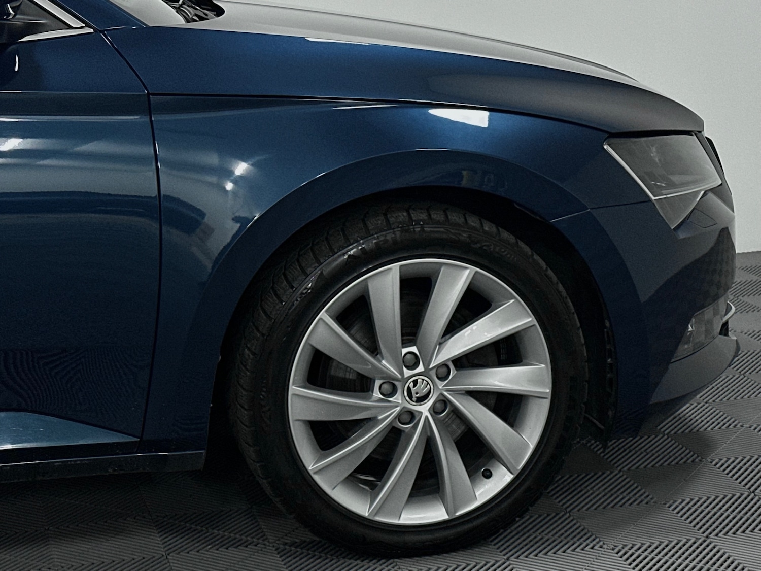 Used Skoda Superb 2017 for sale - 78026222: Photo 32