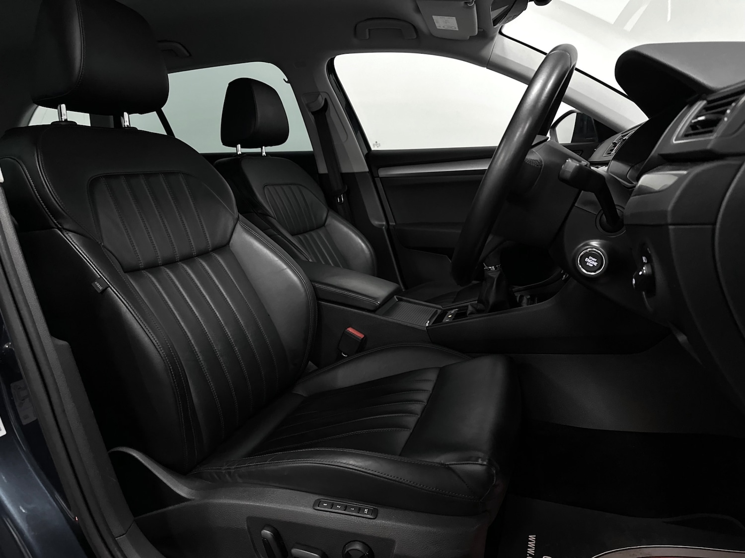 Used Skoda Superb 2017 for sale - 78026222: Photo 5