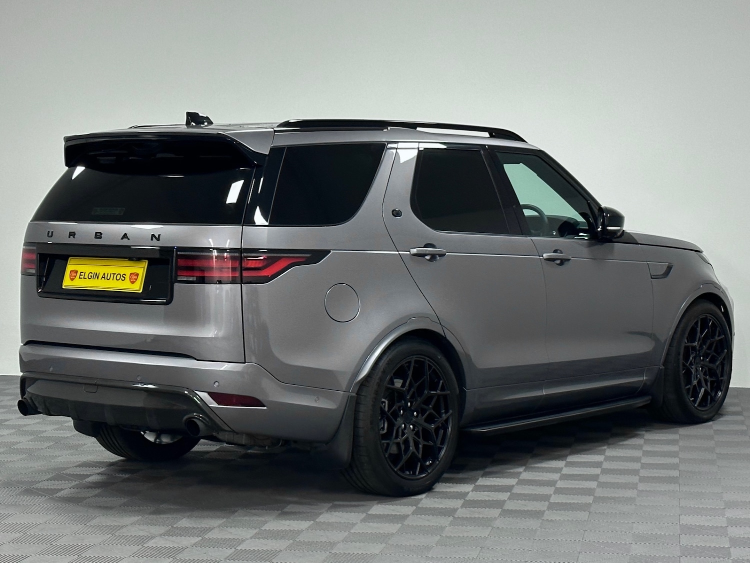 Used Land Rover Discovery 2025 for sale - 76449242: Photo 13