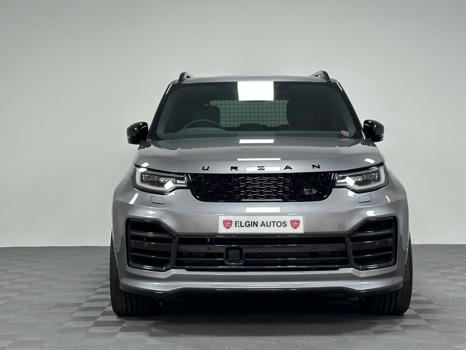 Used Land Rover Discovery 2025 for sale - 76449242: Photo 2