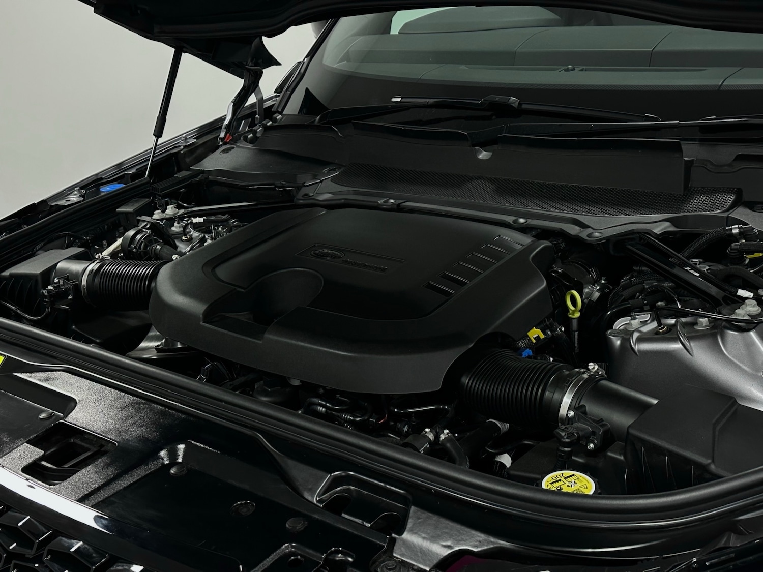 Used Land Rover Discovery 2025 for sale - 76449242: Photo 26