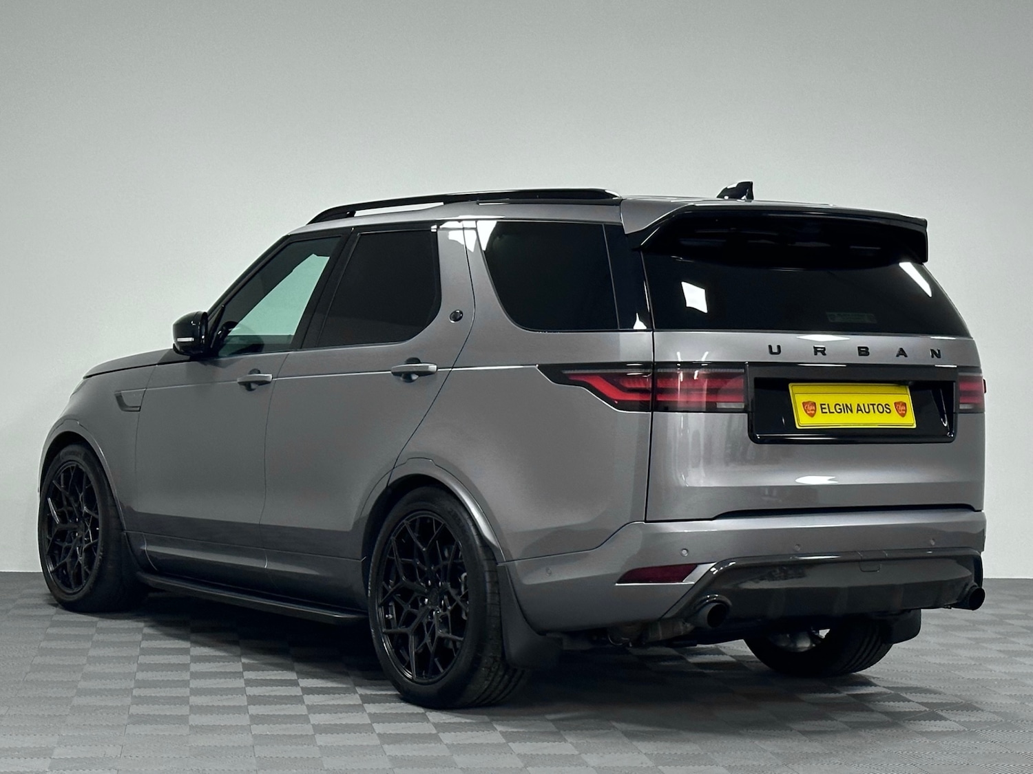 Used Land Rover Discovery 2025 for sale - 76449242: Photo 6