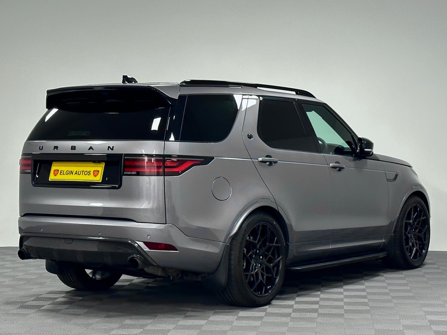 Used Land Rover Discovery 2025 for sale - 76449242: Photo 8