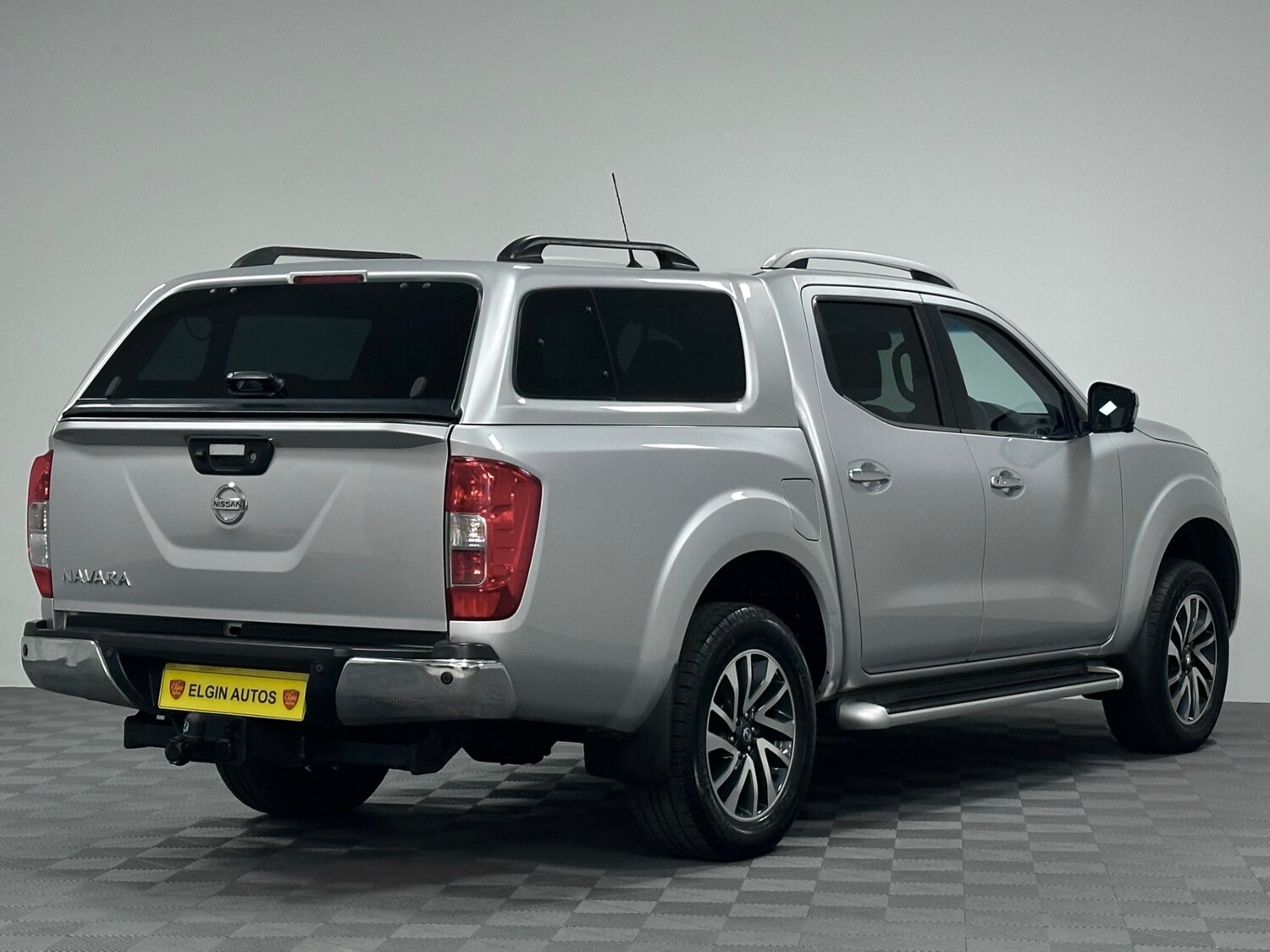 Used Nissan Navara 2017 for sale - 77916067: Photo 8
