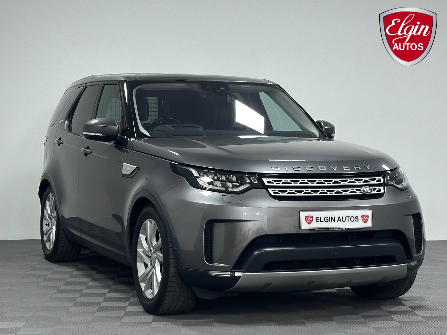 Used Land Rover Discovery 2018 for sale - 77743200: Photo 1