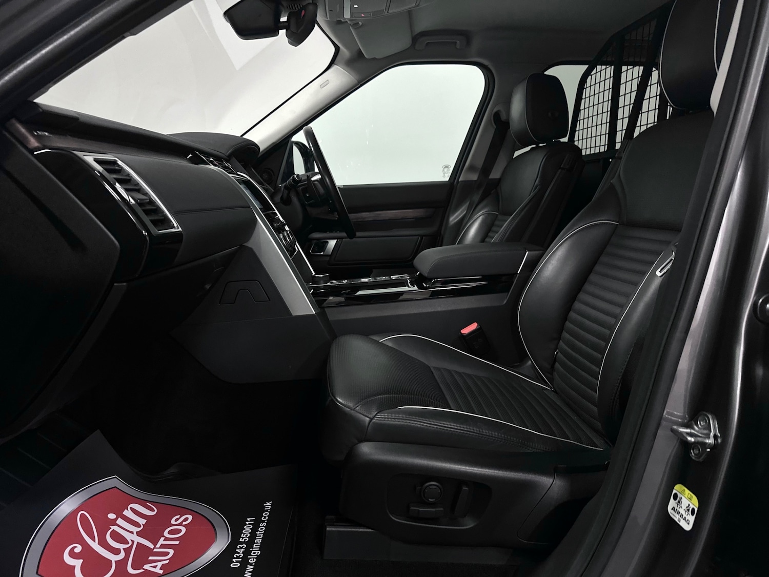 Used Land Rover Discovery 2018 for sale - 77743200: Photo 15