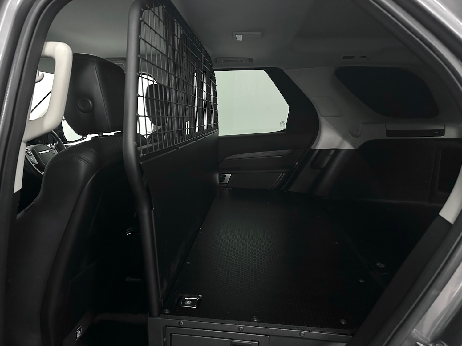 Used Land Rover Discovery 2018 for sale - 77743200: Photo 23