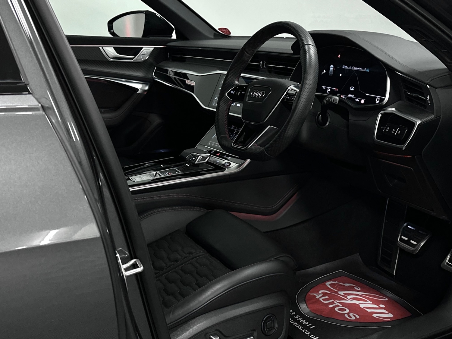 Used Audi RS6 2023 for sale - 77568983: Photo 15