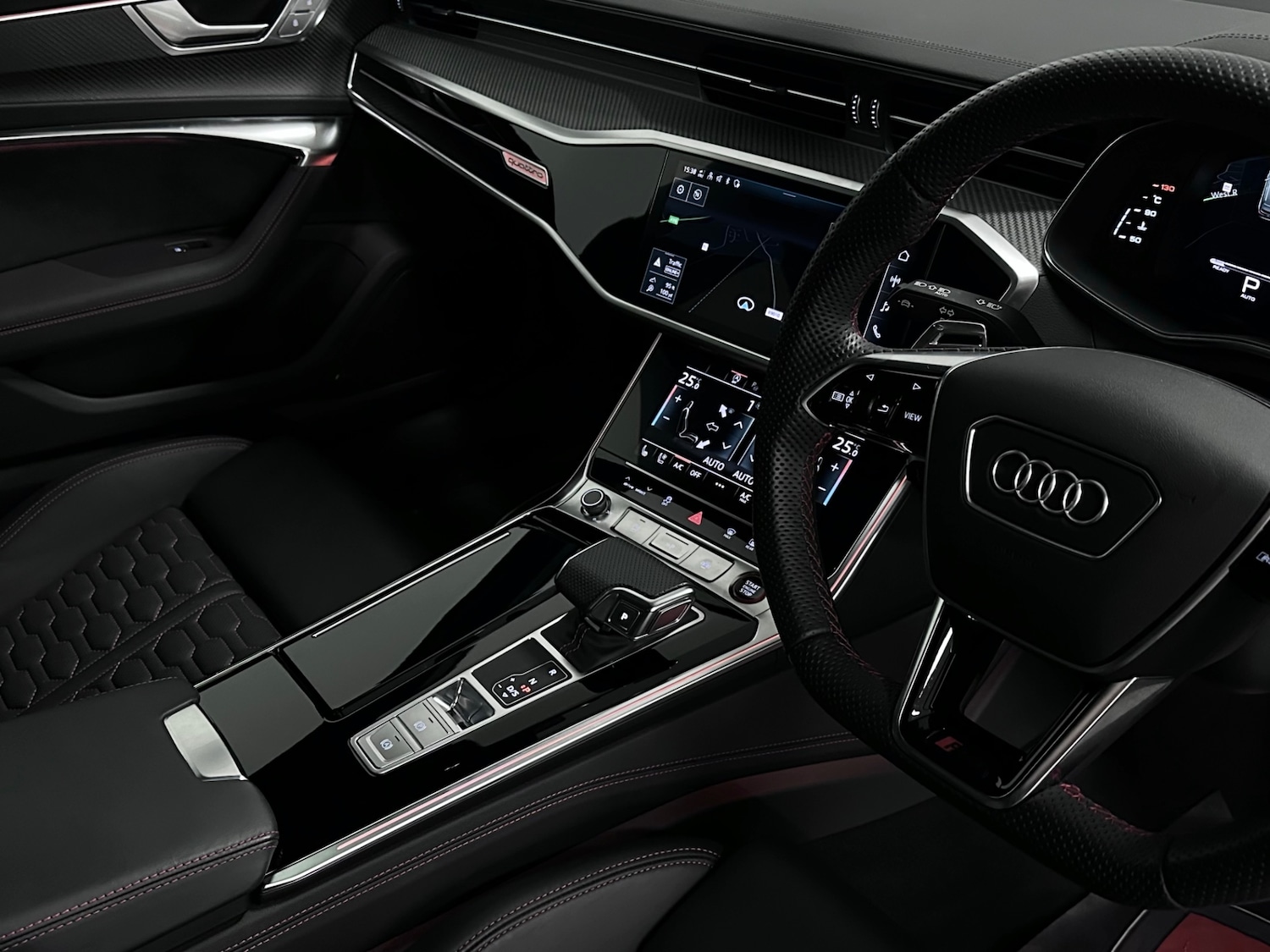 Used Audi RS6 2023 for sale - 77568983: Photo 17