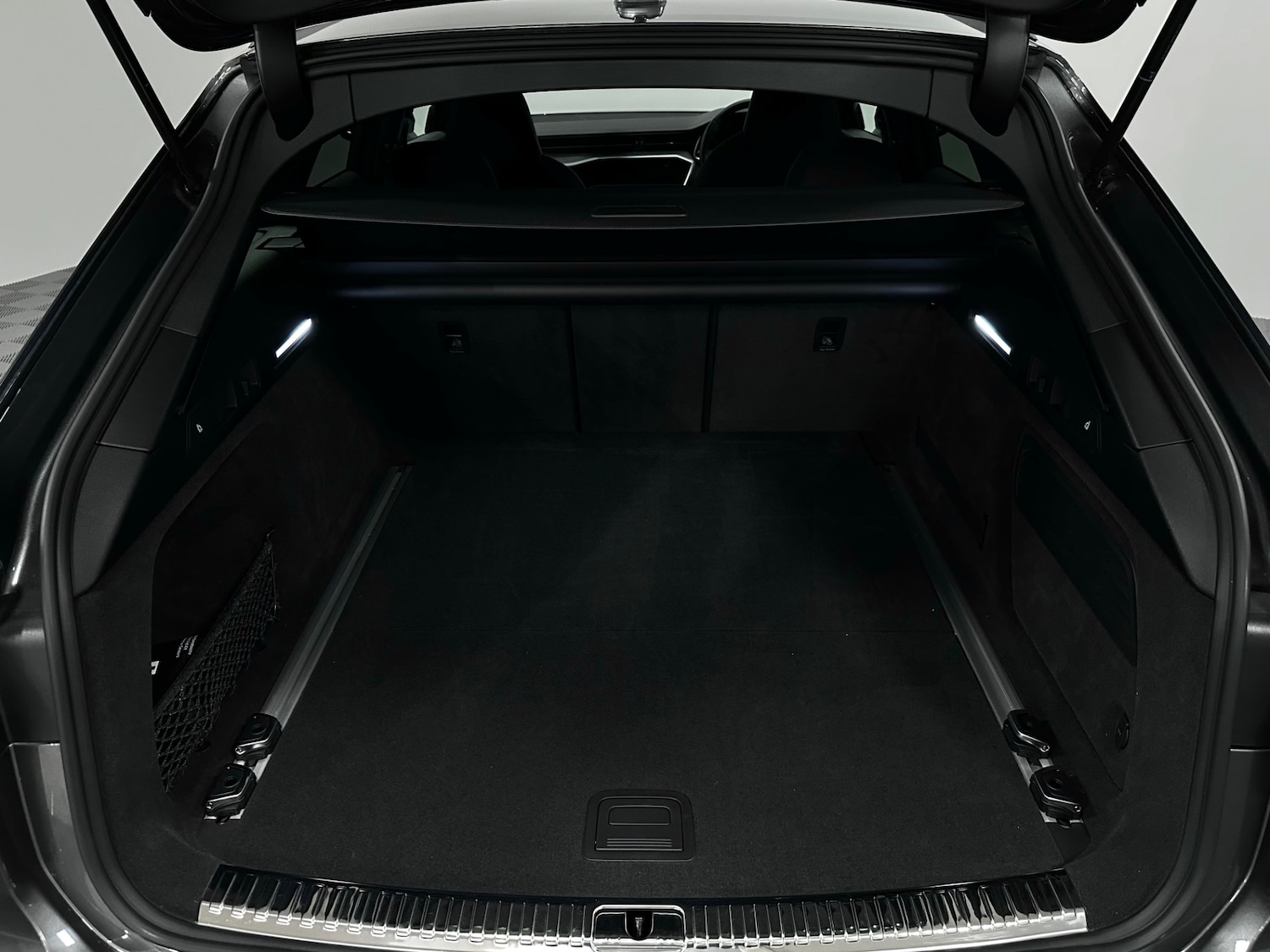 Used Audi RS6 2023 for sale - 77568983: Photo 35