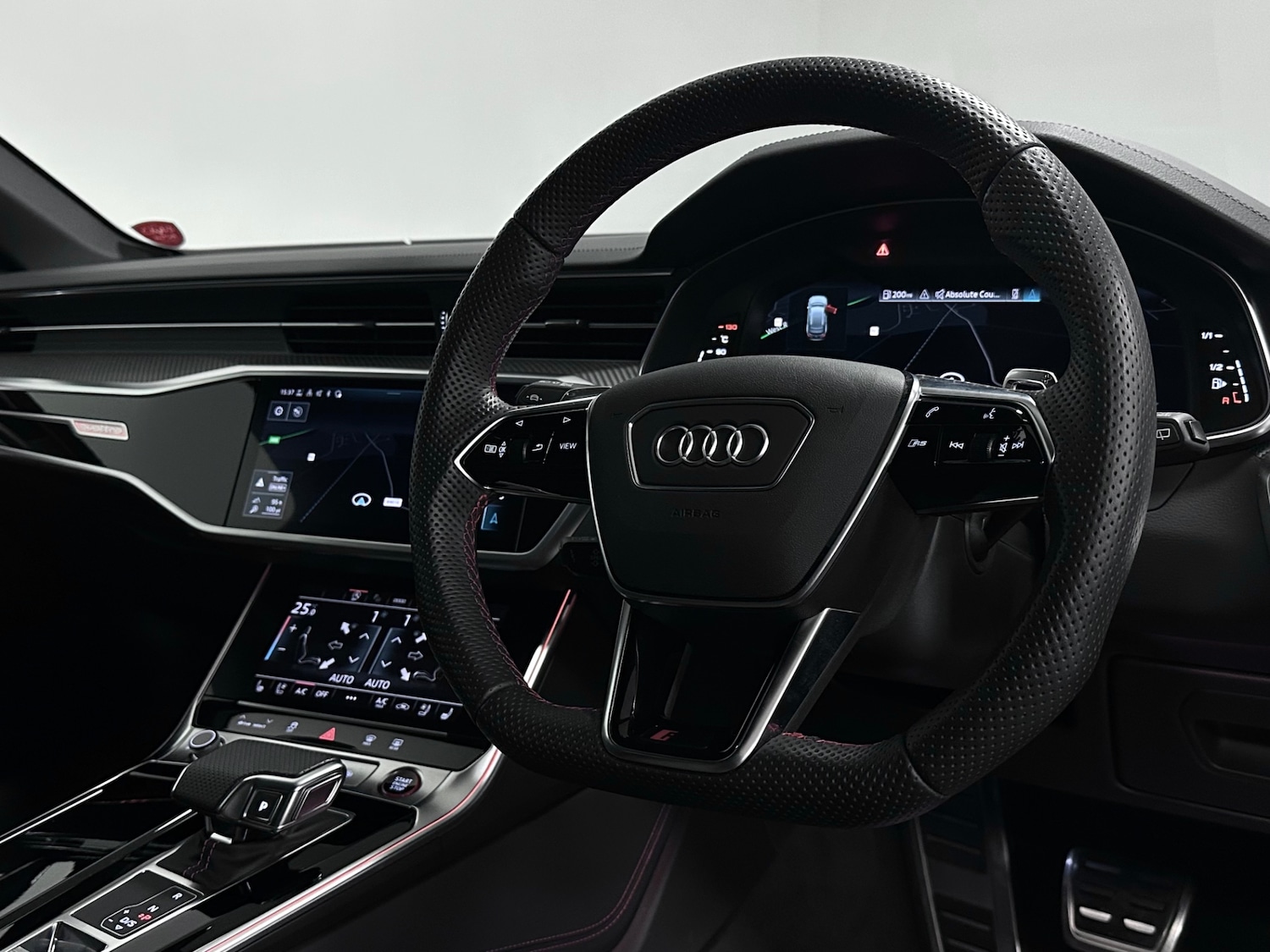 Used Audi RS6 2023 for sale - 77568983: Photo 4