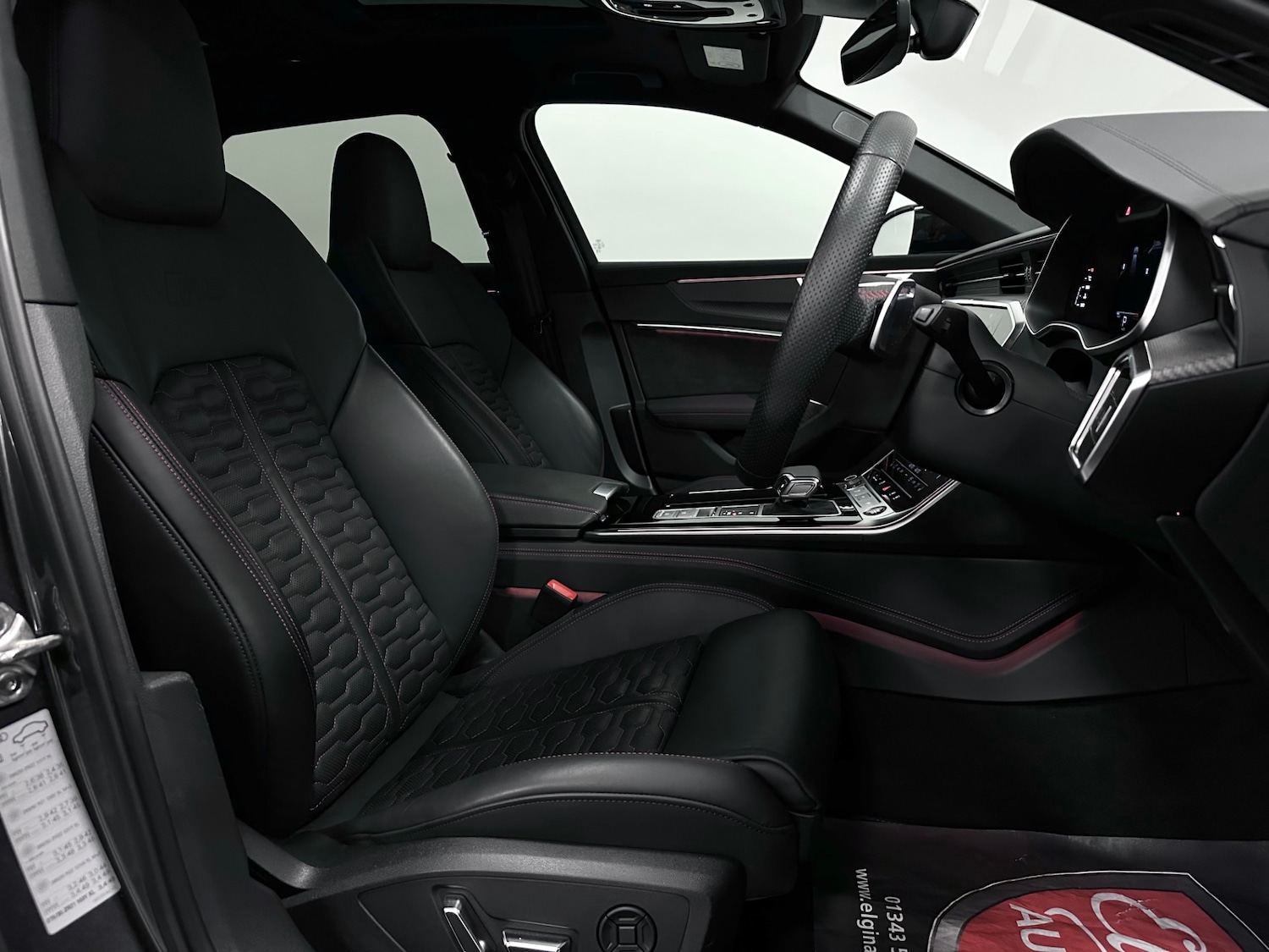 Used Audi RS6 2023 for sale - 77568983: Photo 5