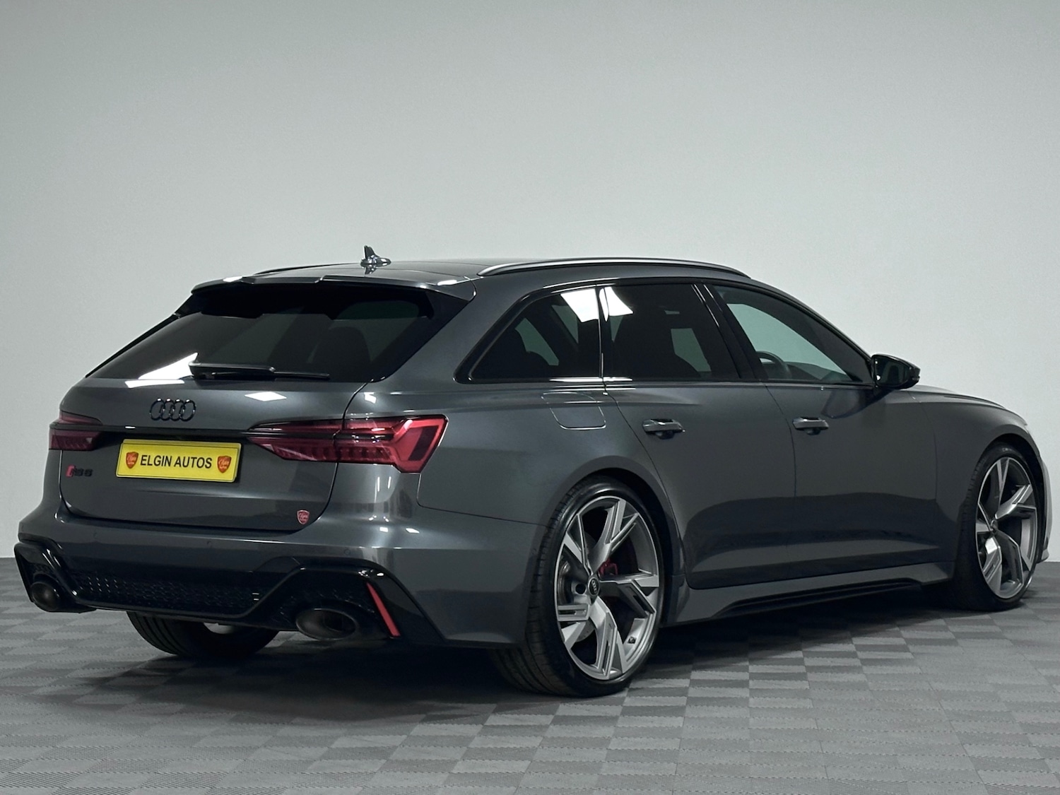 Used Audi RS6 2023 for sale - 77568983: Photo 8