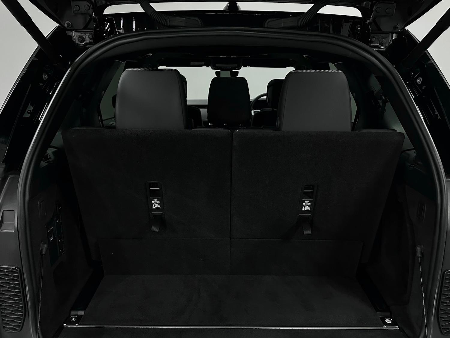 Used Land Rover Discovery 2023 for sale - 76859566: Photo 26