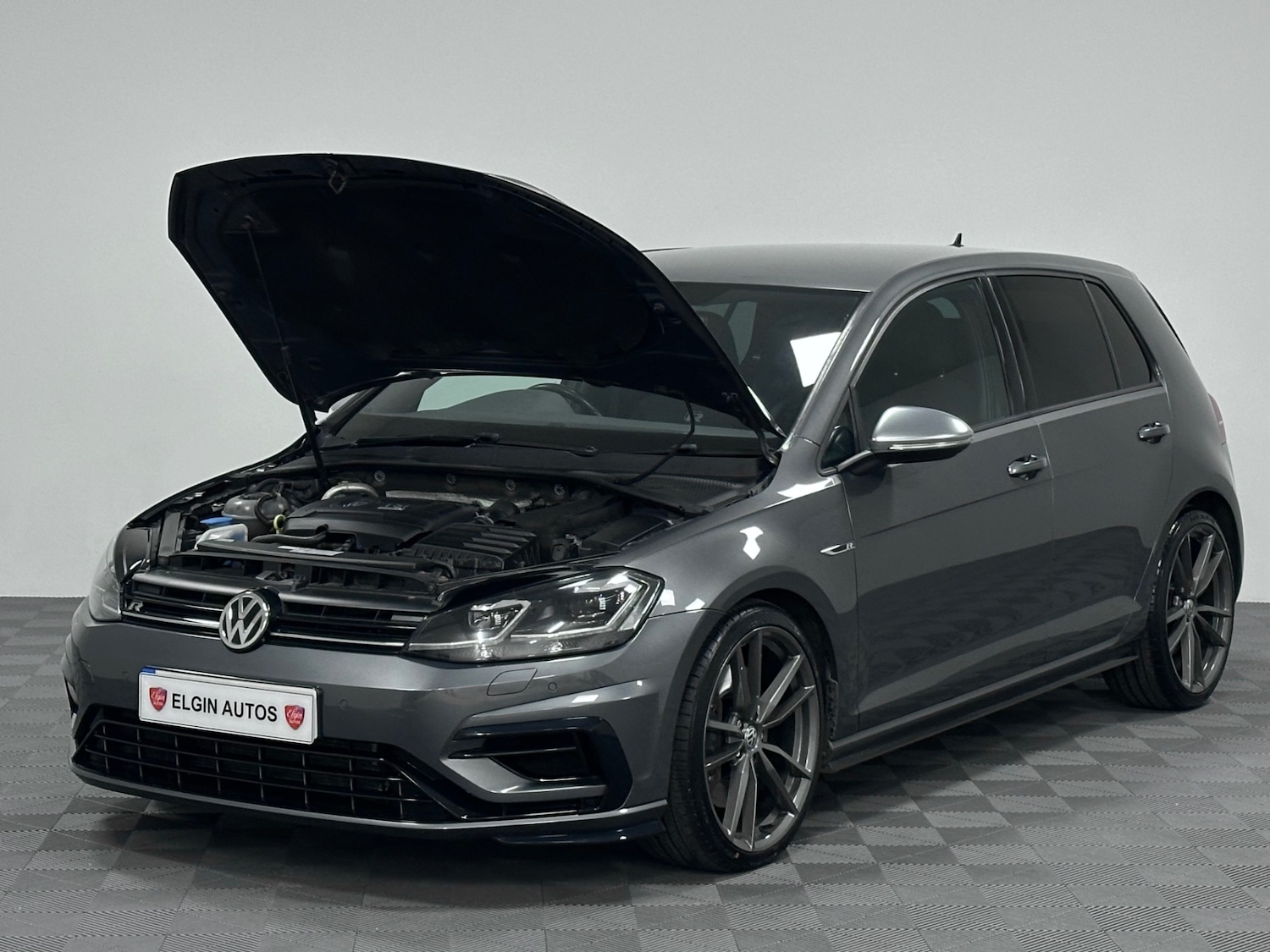 Used Volkswagen Golf 2017 for sale - 77991945: Photo 10