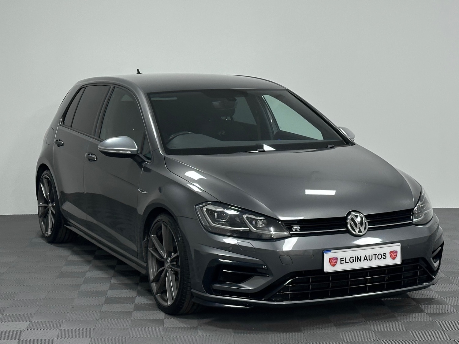 Used Volkswagen Golf 2017 for sale - 77991945: Photo 12