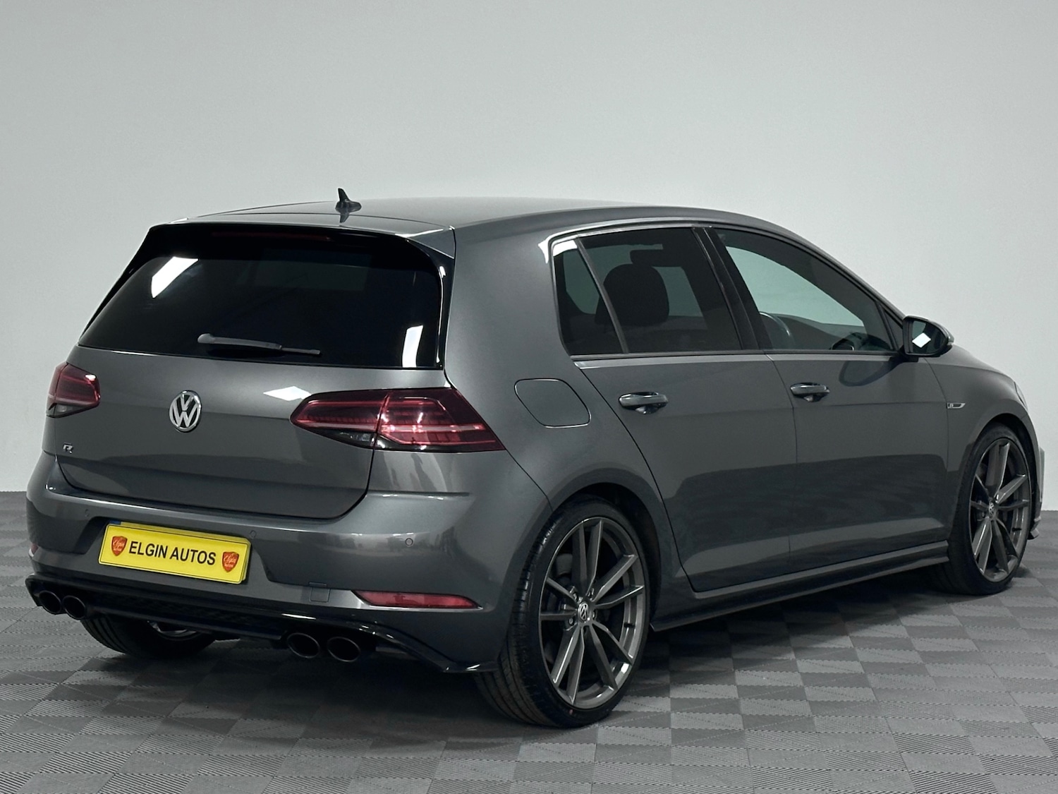 Used Volkswagen Golf 2017 for sale - 77991945: Photo 13