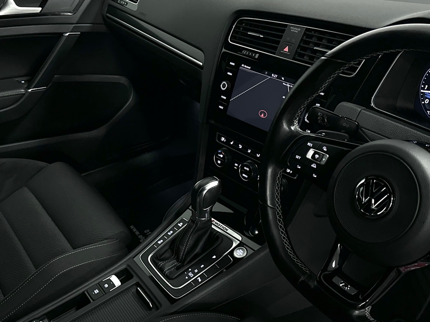 Used Volkswagen Golf 2017 for sale - 77991945: Photo 18