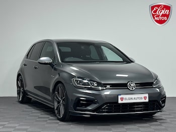 Used Volkswagen Golf 2017 for sale - 77991945: Photo