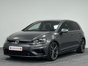 Used Volkswagen Golf 2017 for sale - 77991945: Photo