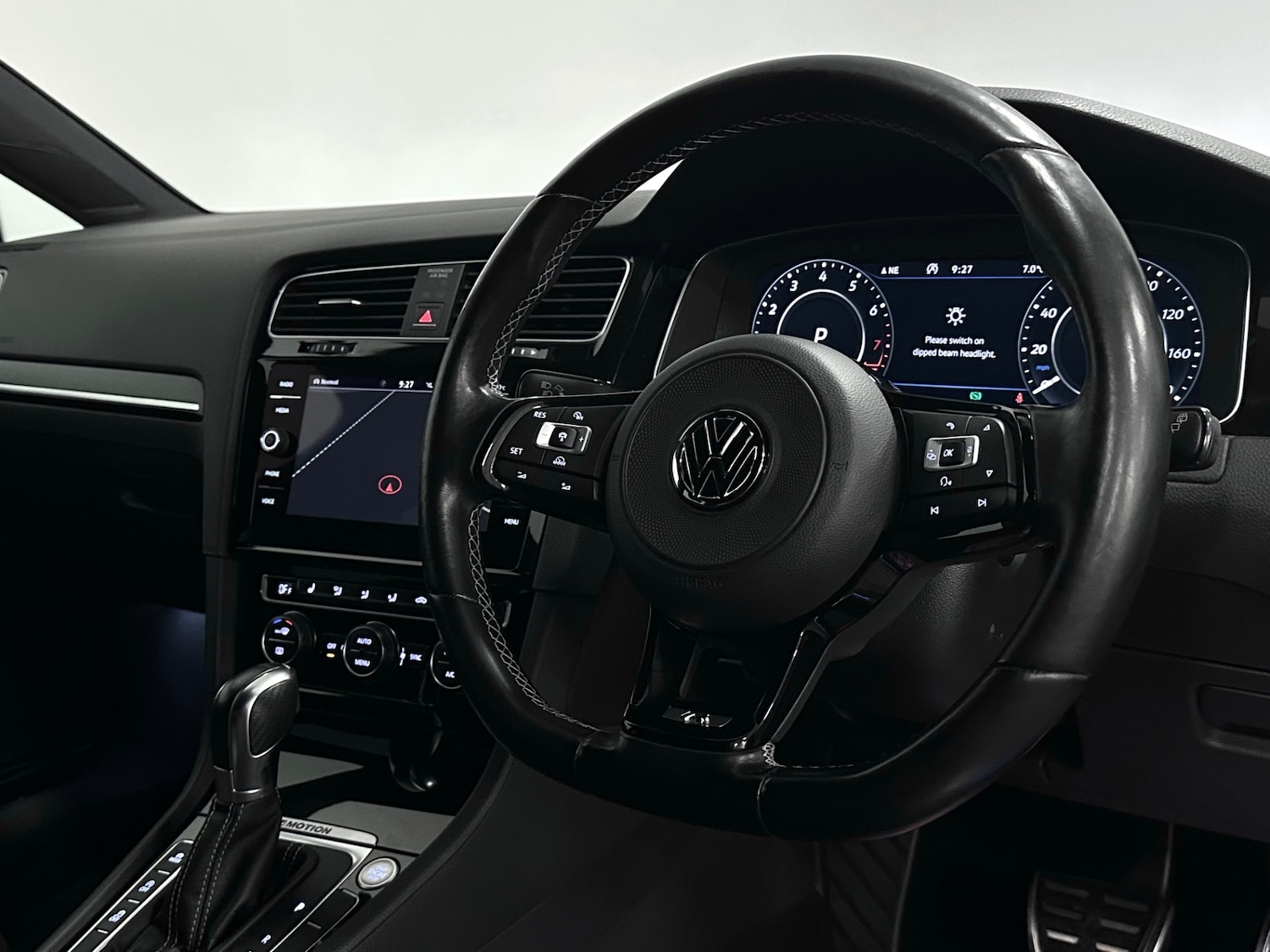 Used Volkswagen Golf 2017 for sale - 77991945: Photo 4