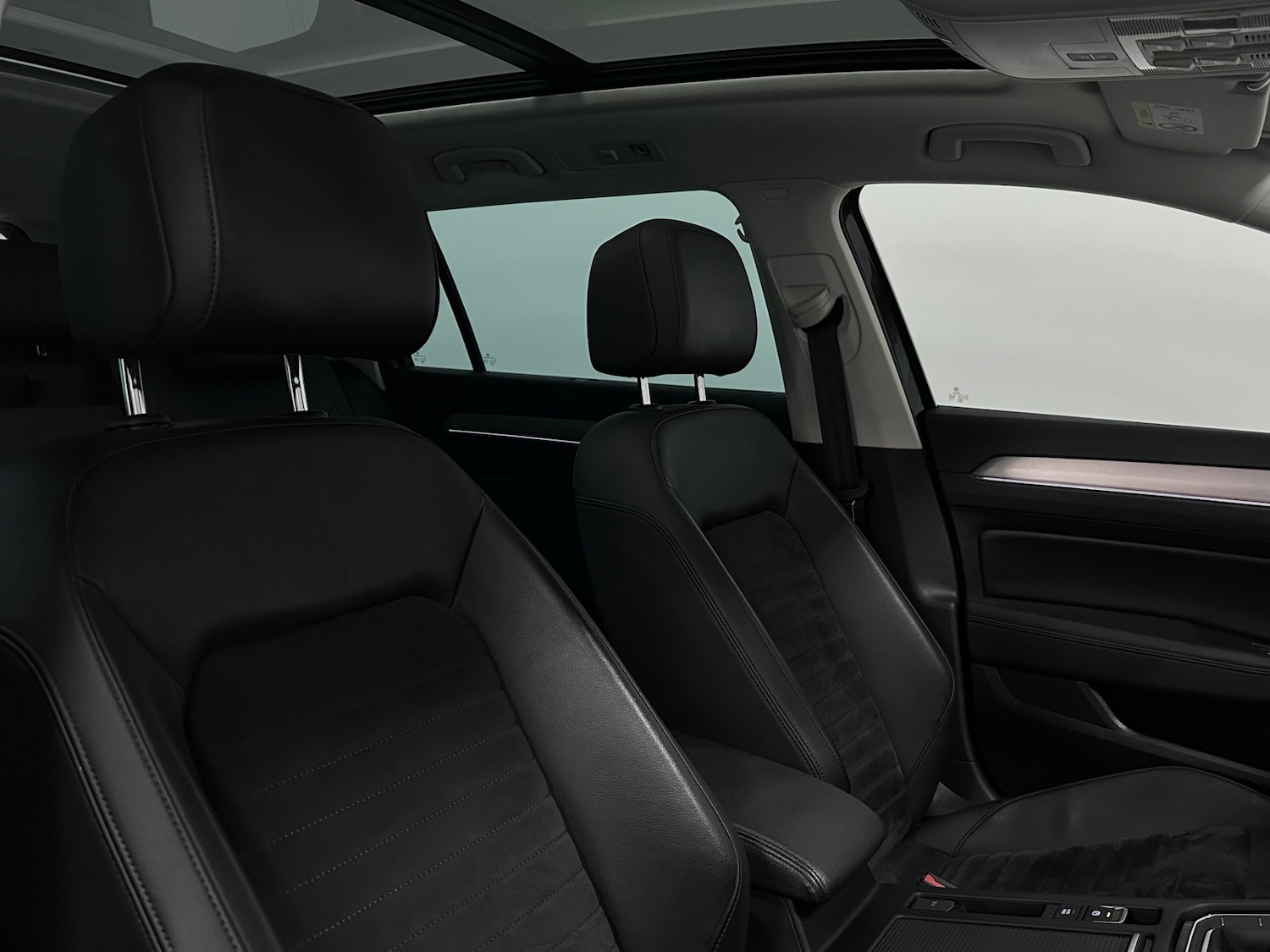 Used Volkswagen Passat 2019 for sale - 77272270: Photo 15