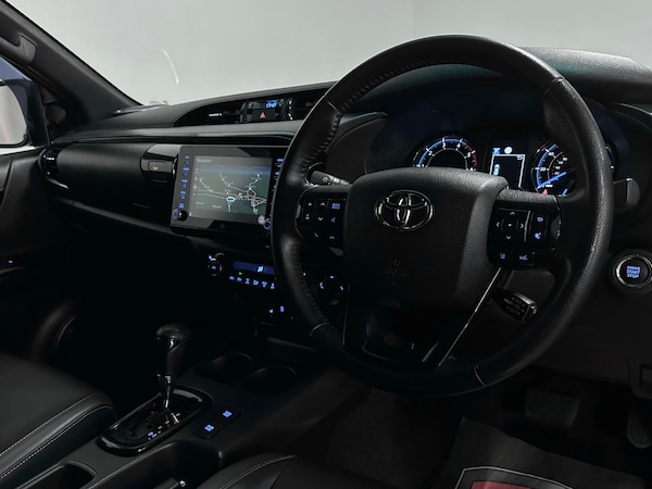 Used Toyota Hilux 2021 for sale - 74374862: Photo 10