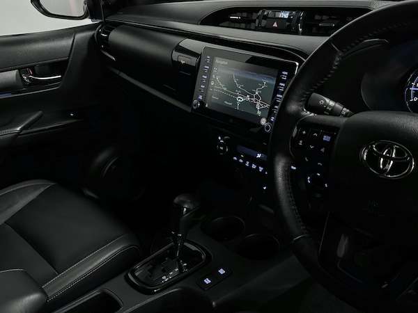 Used Toyota Hilux 2021 for sale - 74374862: Photo 18