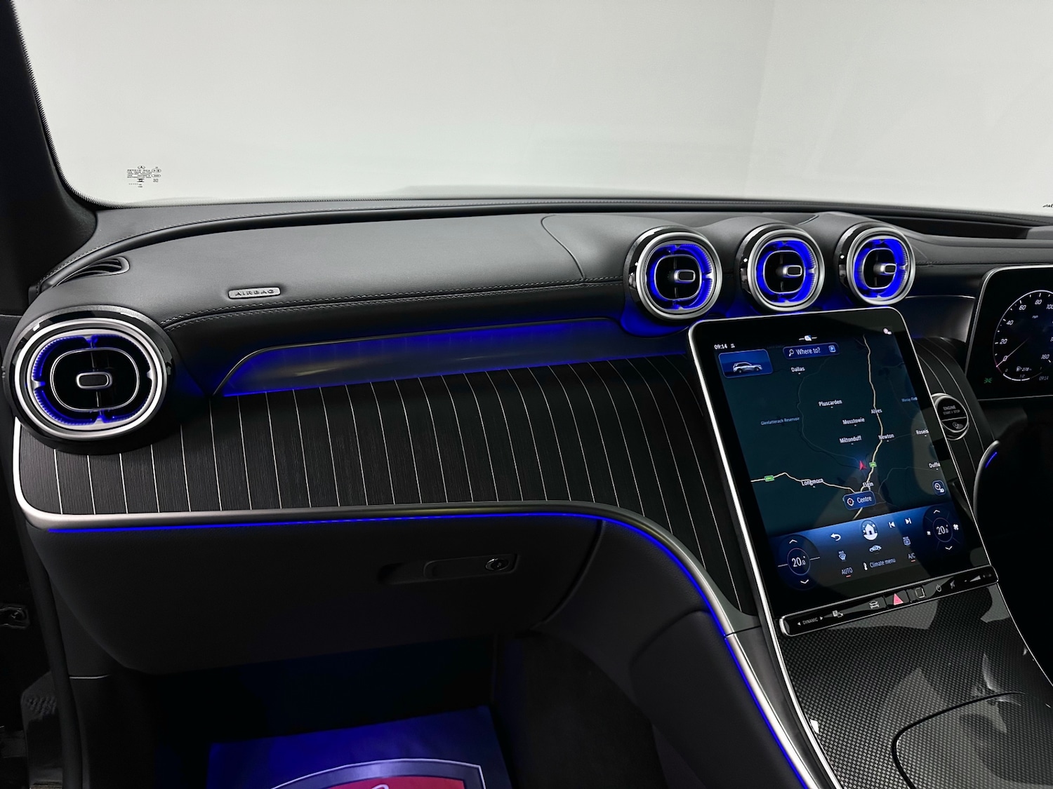 Used Mercedes-Benz GLC 2025 for sale - 77025305: Photo 24