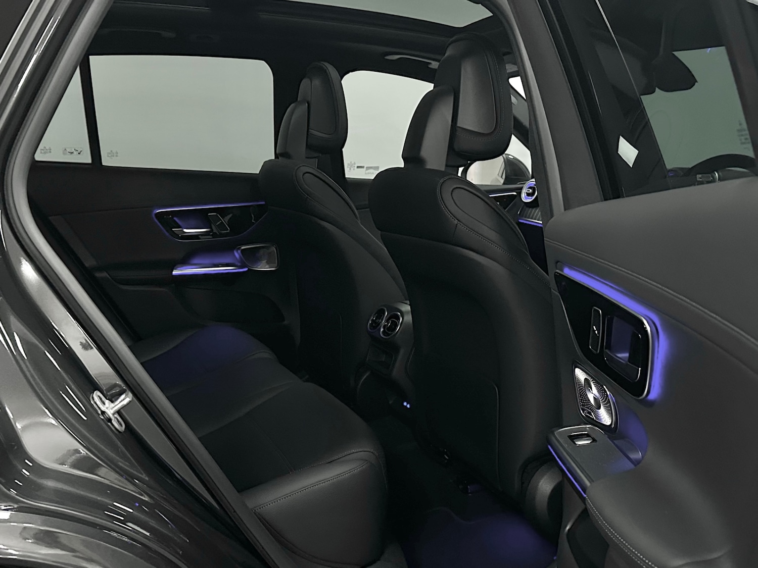 Used Mercedes-Benz GLC 2025 for sale - 77025305: Photo 30