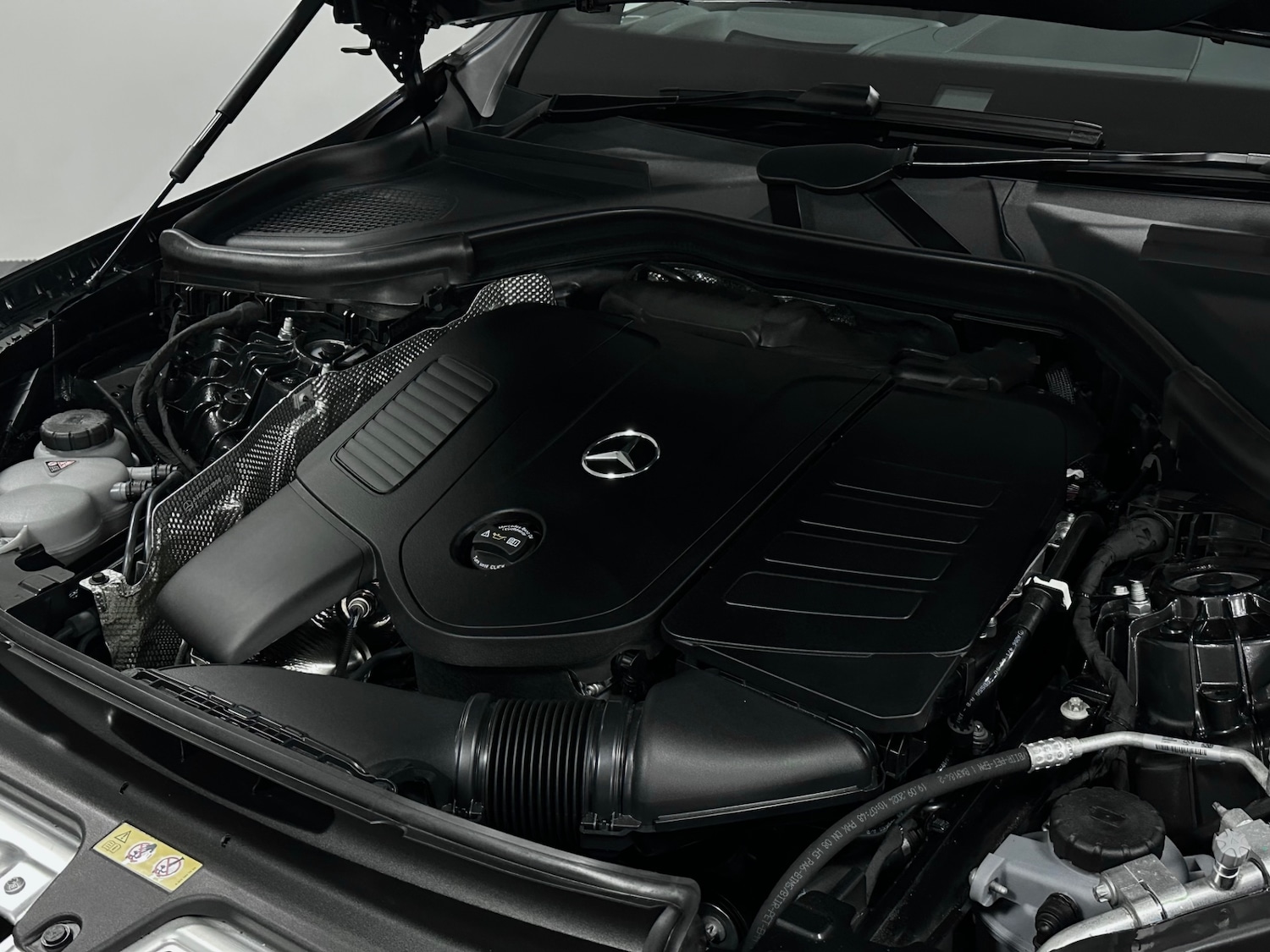 Used Mercedes-Benz GLC 2025 for sale - 77025305: Photo 34