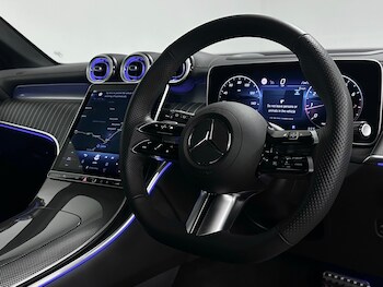 Used Mercedes-Benz GLC 2025 for sale - 77025305: Photo