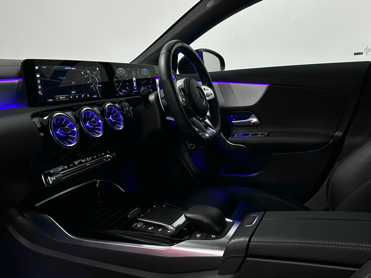 Used Mercedes-Benz CLA 2023 for sale - 76170402: Photo 12