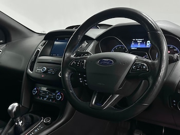 Used Ford Focus 2017 for sale - 78801684: Photo
