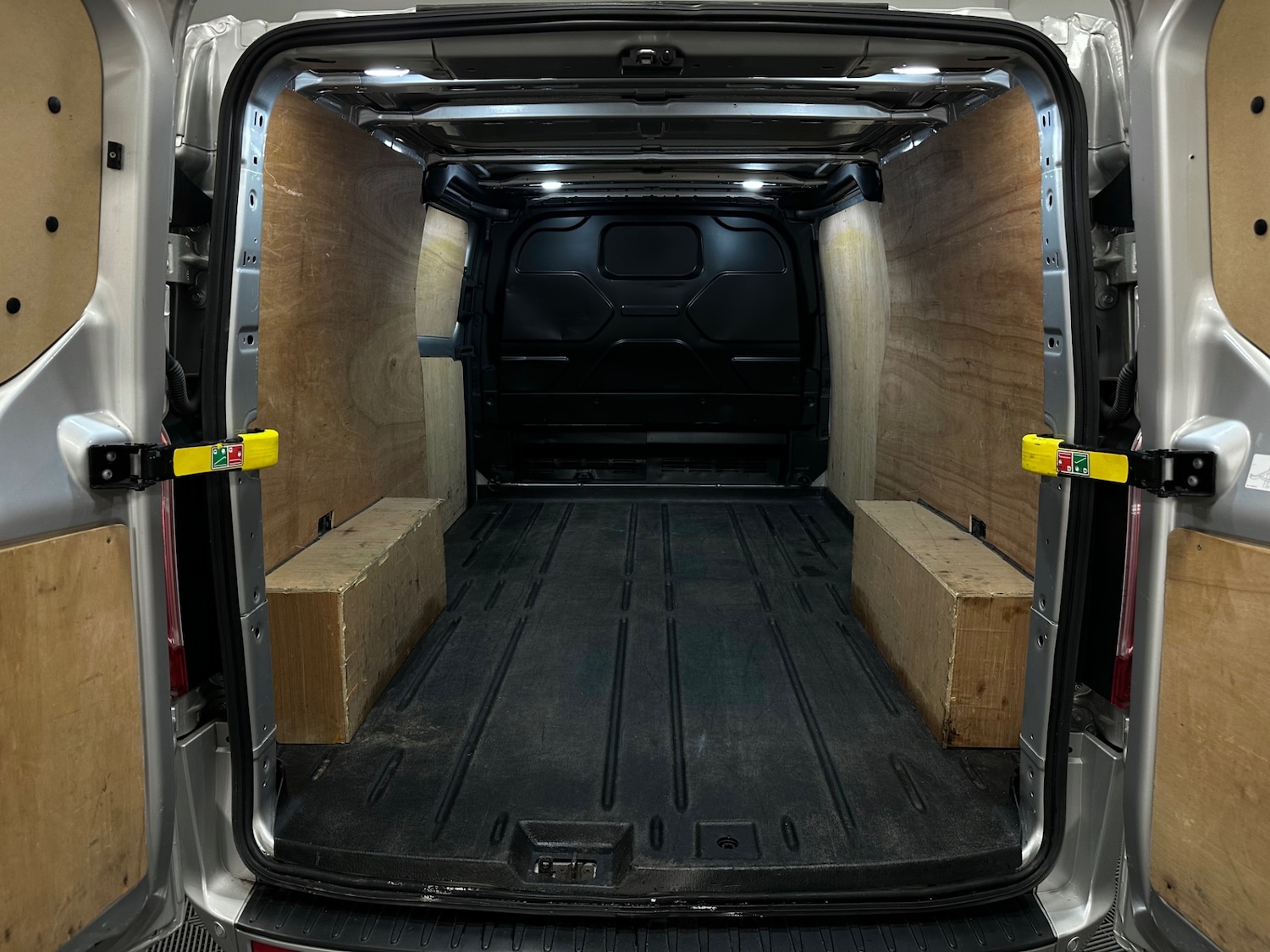 Used Ford Transit Custom 2021 for sale - 76918412: Photo 23