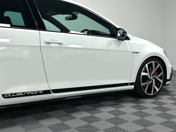 Used Volkswagen Golf 2016 for sale - 76102826: Photo 39