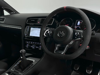 Used Volkswagen Golf 2016 for sale - 76102826: Photo 4