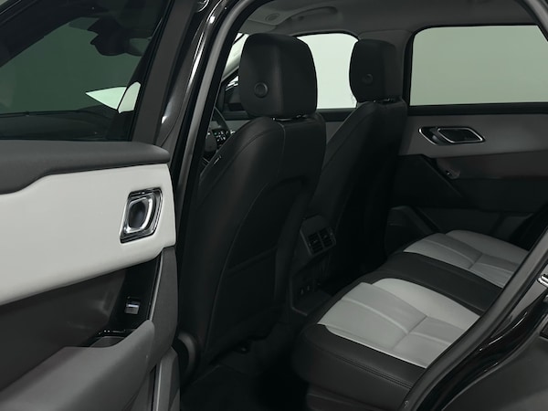 Used Land Rover Range Rover Velar 2024 for sale - 75760495: Photo 24