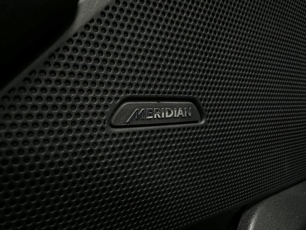 Used Land Rover Range Rover Velar 2024 for sale - 75760495: Photo 26