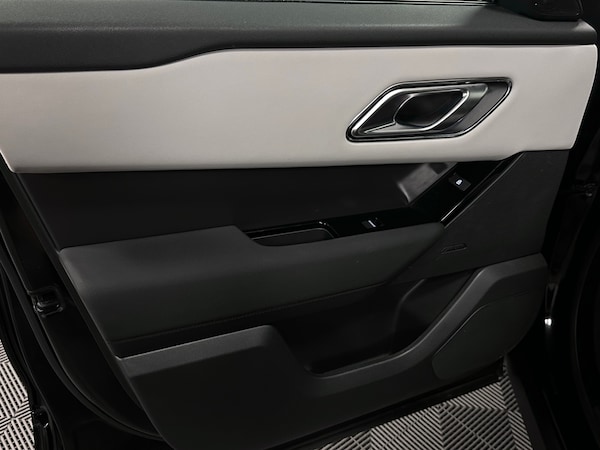 Used Land Rover Range Rover Velar 2024 for sale - 75760495: Photo 27