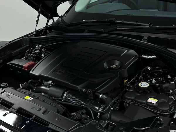 Used Land Rover Range Rover Velar 2024 for sale - 75760495: Photo 30
