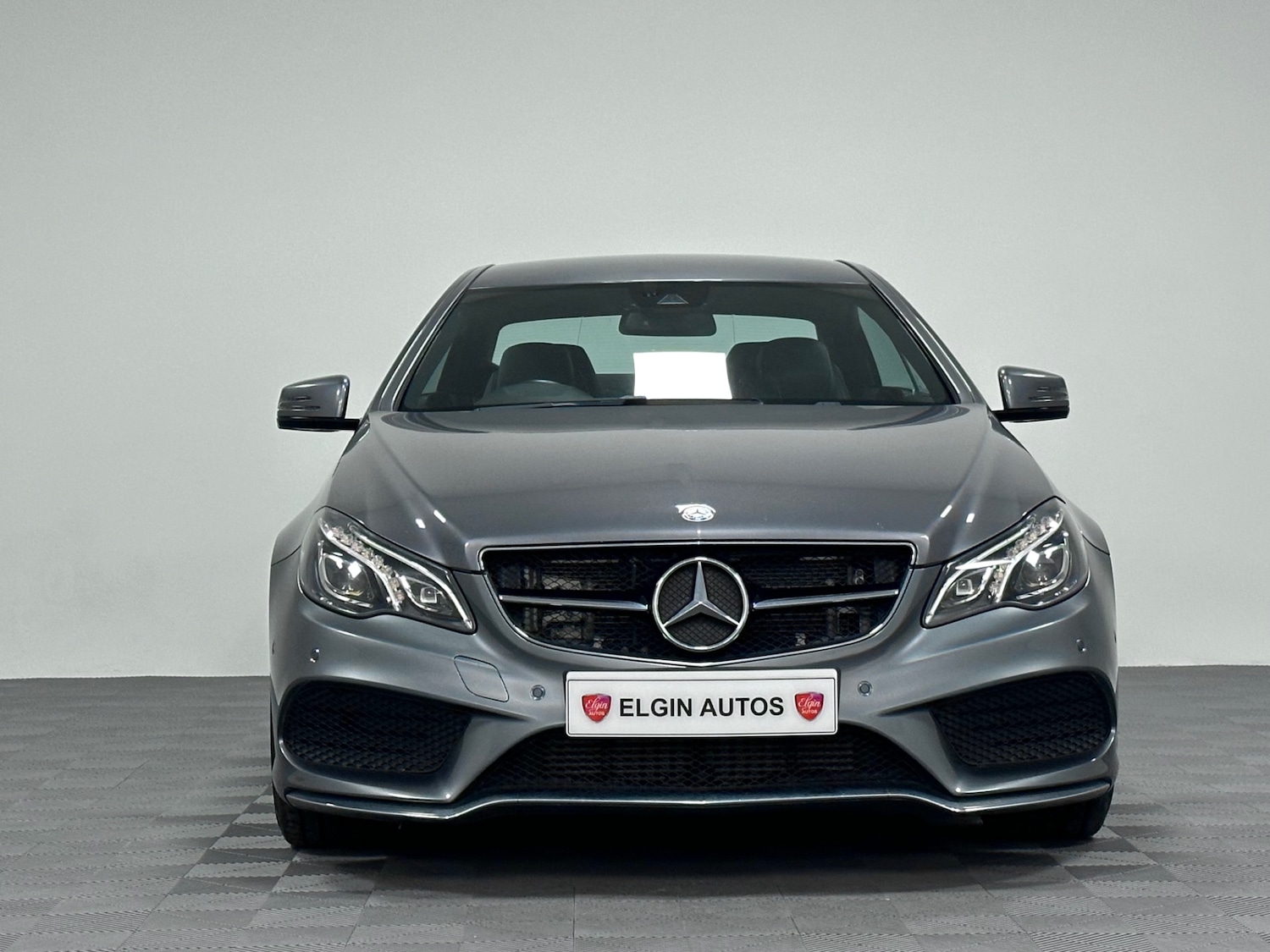 Used Mercedes-Benz E Class 2017 for sale - 76807088: Photo 2